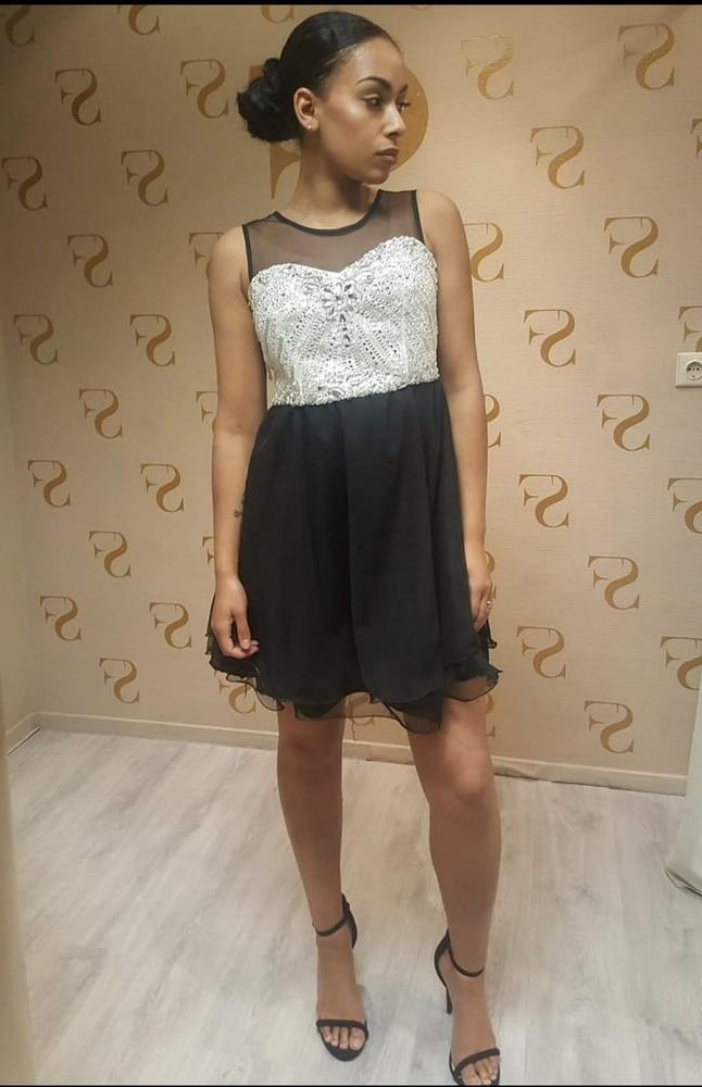 19P Sexy Dutch Store Model