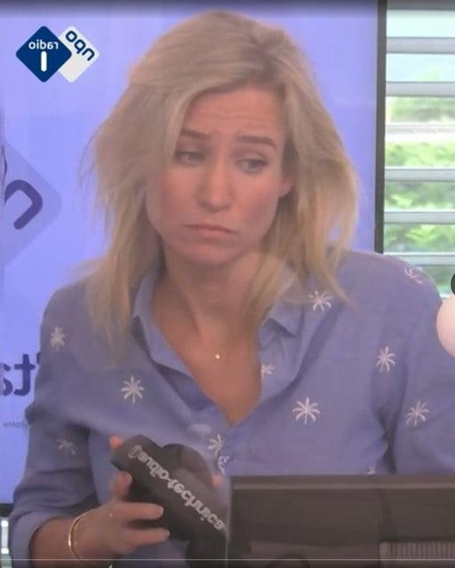 25P Dionne Stax - Dutch Presenter 7
