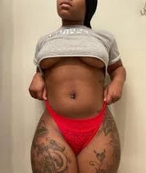 17P Queen A: Fuck Toy