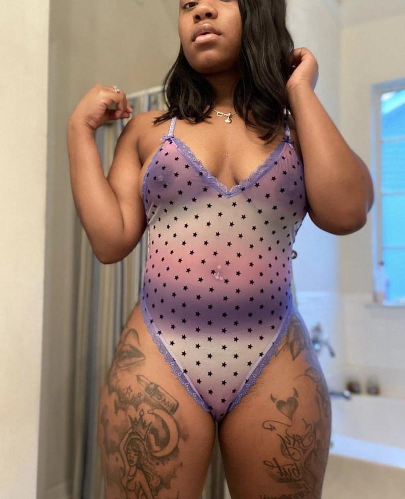 17P Queen A: Fuck Toy
