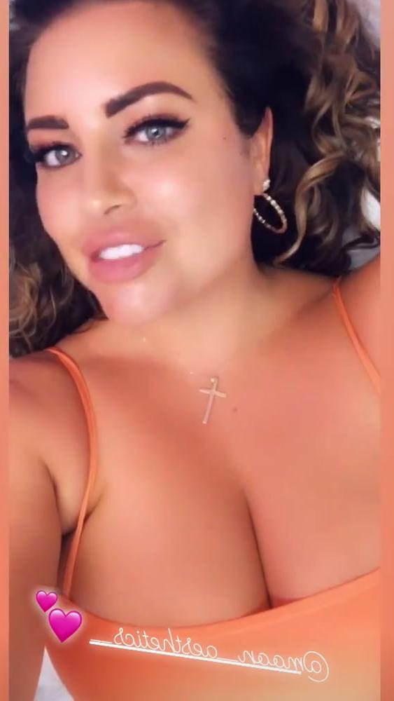25P HannahB Pawg Galllery 4