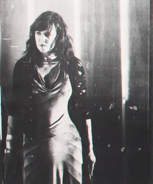 25P Canadian Actress Amanda Tapping