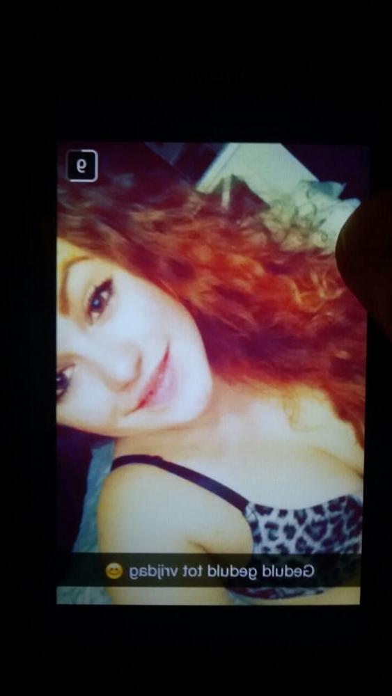 8P Sexy Dutch Girl