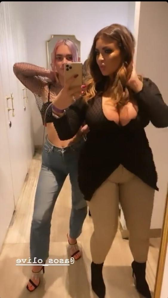 25P HannahB Pawg Galllery 1