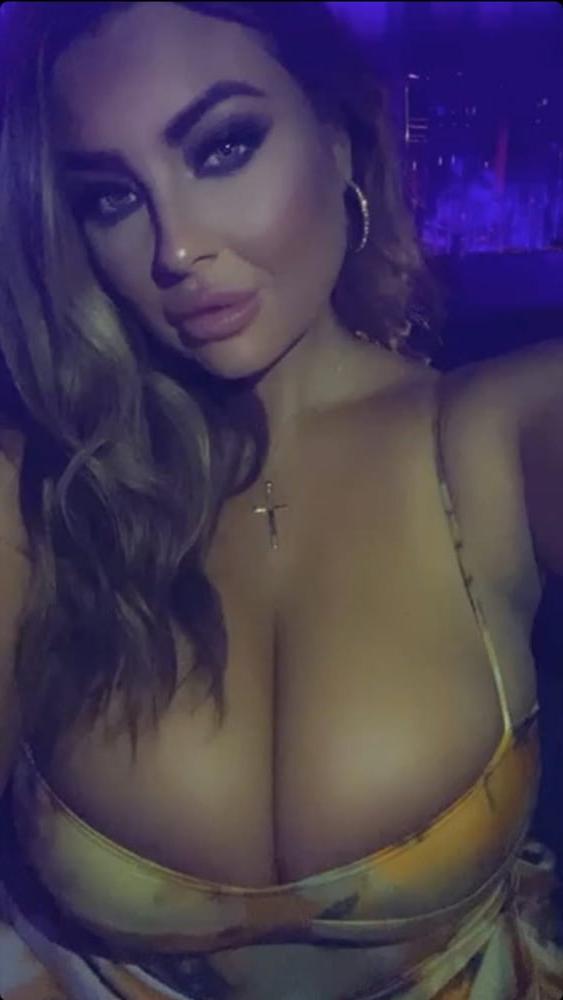 25P HannahB Pawg Galllery 1
