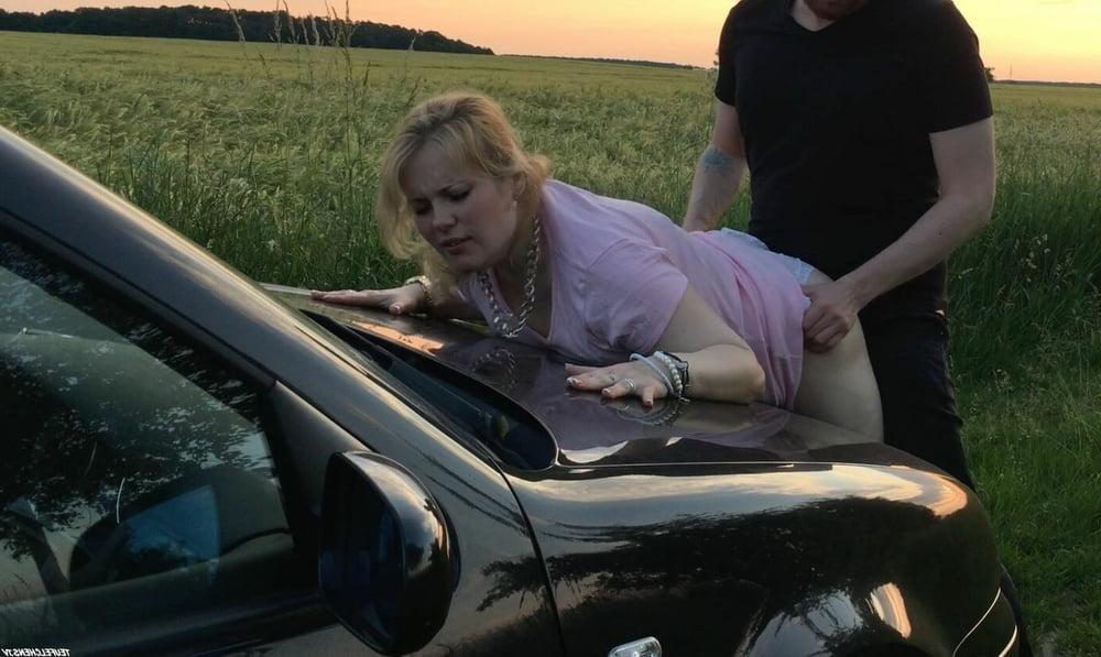 25P Dogging and Public Sluts 15