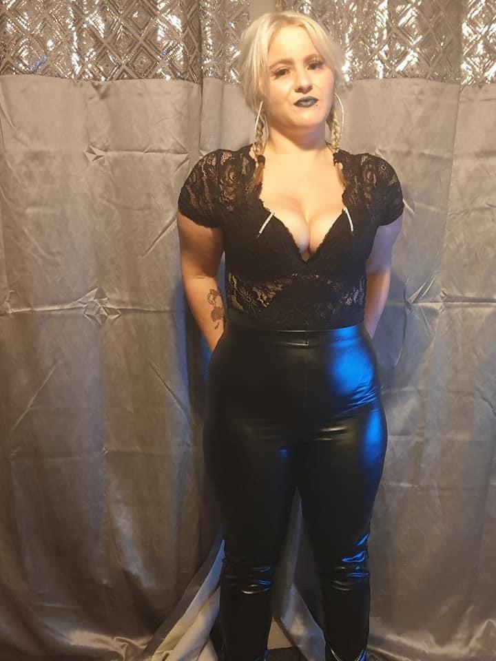 25P Great Yarmouth Blonde Chav, PAWG