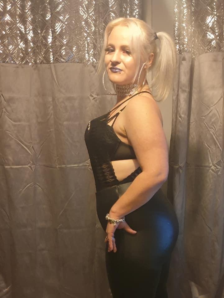 25P Great Yarmouth Blonde Chav, PAWG