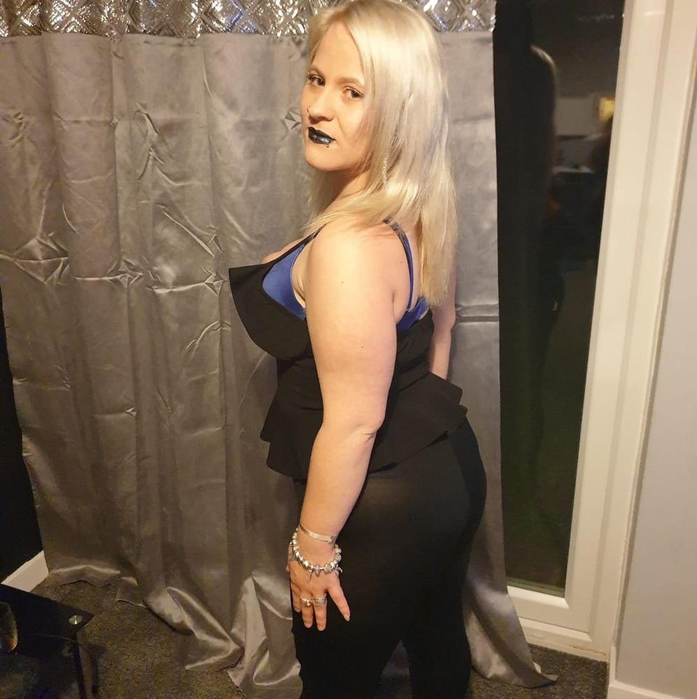 25P Great Yarmouth Blonde Chav, PAWG