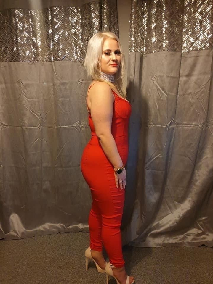 25P Great Yarmouth Blonde Chav, PAWG