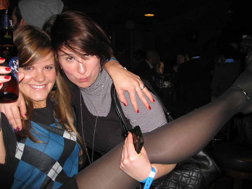17P Pantyhosed Party Time