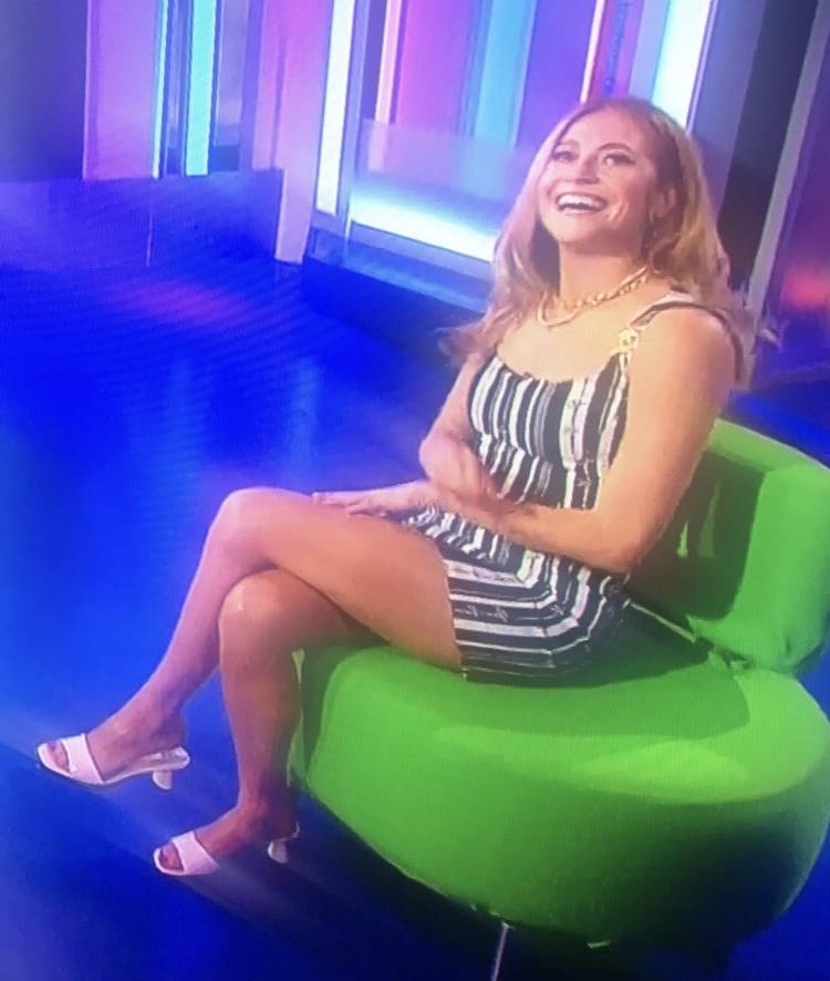 25P Pixie Lott Sexy As Fuck Legs FAP (NEW) Thank Me Later