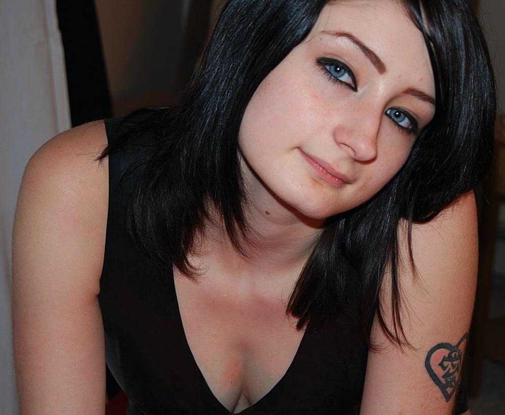 24P Women I'd Like to Fuck - Violet Monroe