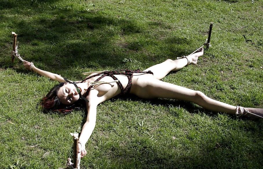 17P Nude and punished on the cross