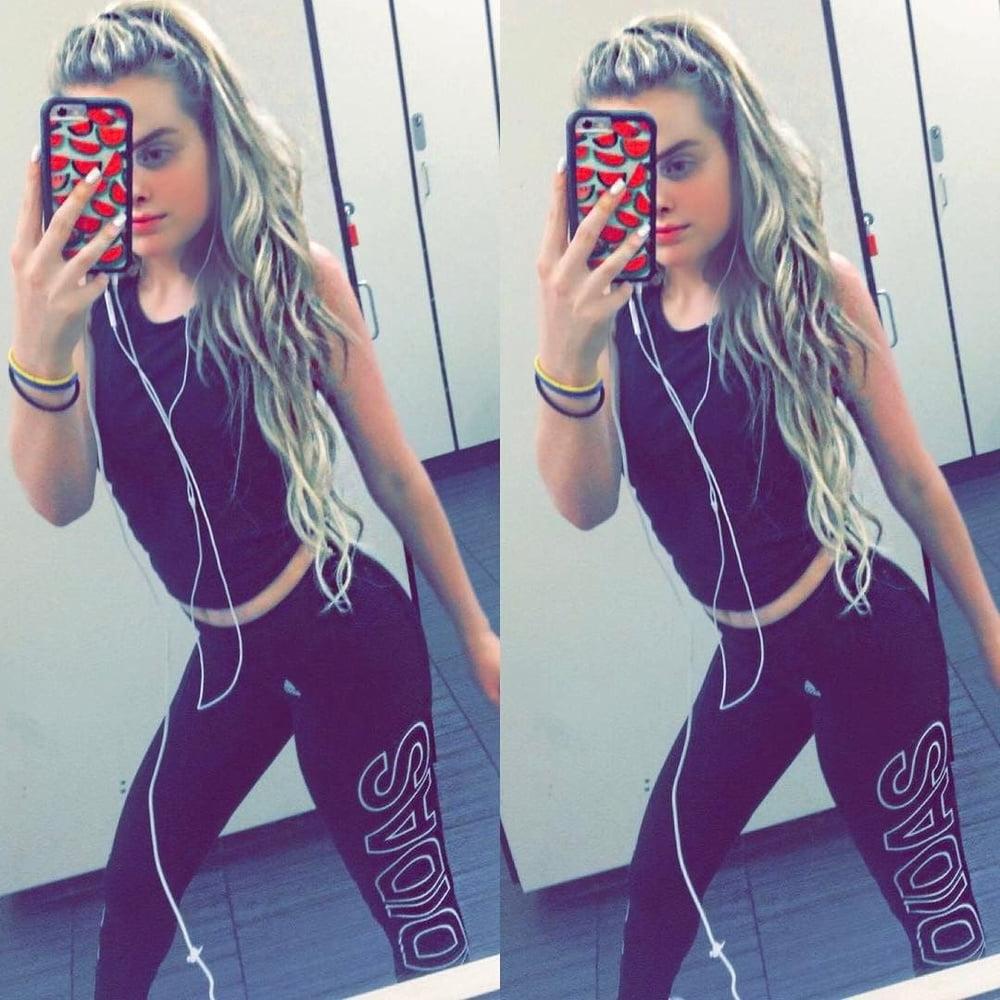 25P Mia Diaz Fit As Fuck