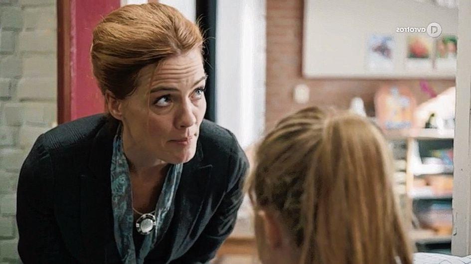 24P Ilse Warringa (Juf Ank) - Dutch Actress 2