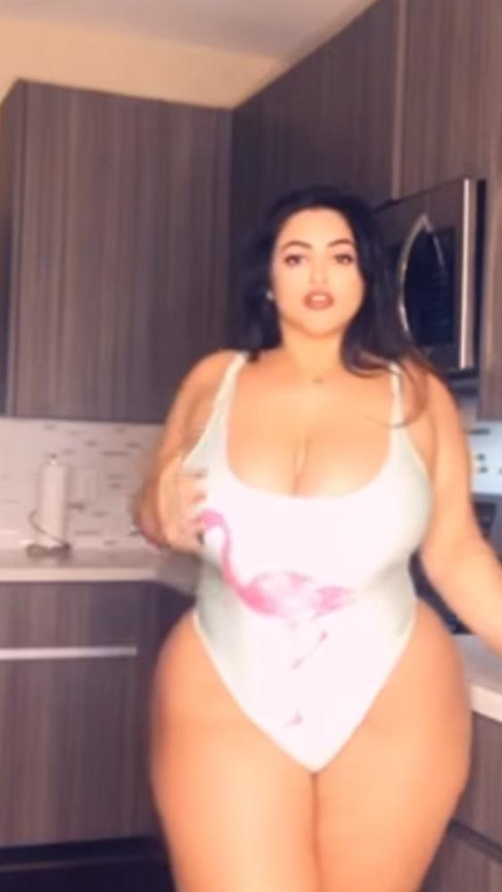 25P DiamondDoll Pawg Gallery 7