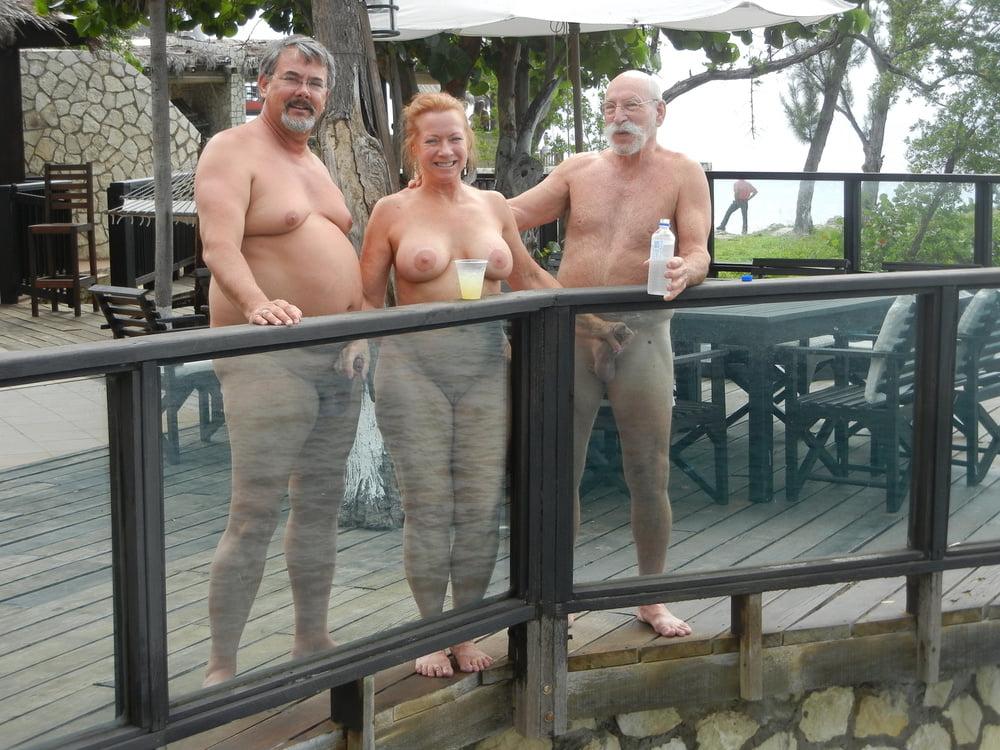 20P SekushiLover - Retired Seniors Having A Swinger's Party
