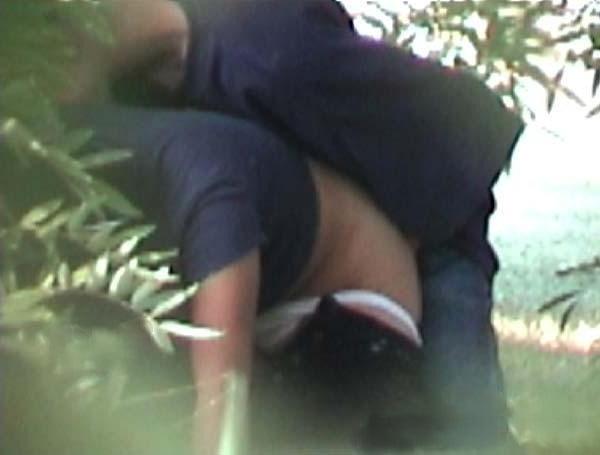 25P Voyeur Fucking In Park