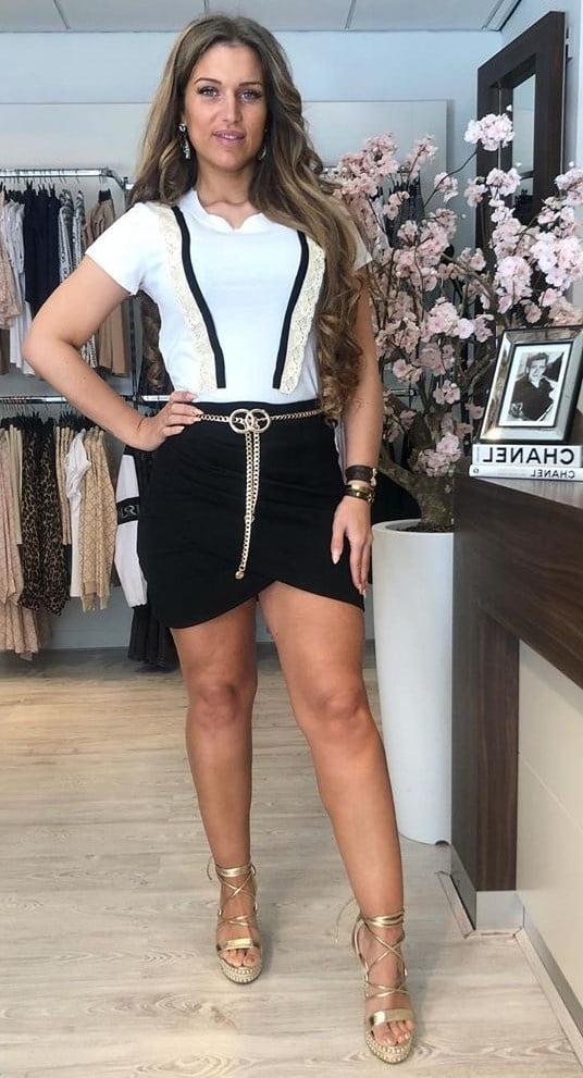 25P Hot Dutch amateur fashionstore owner in short skirt