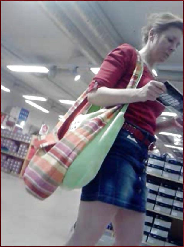24P She gets doggy for my hidden cam! yeah i am lucky!