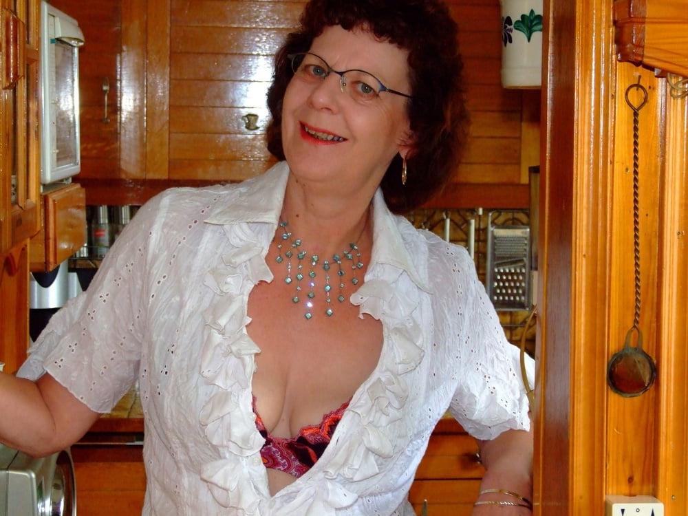 20P greta is back in her busy home