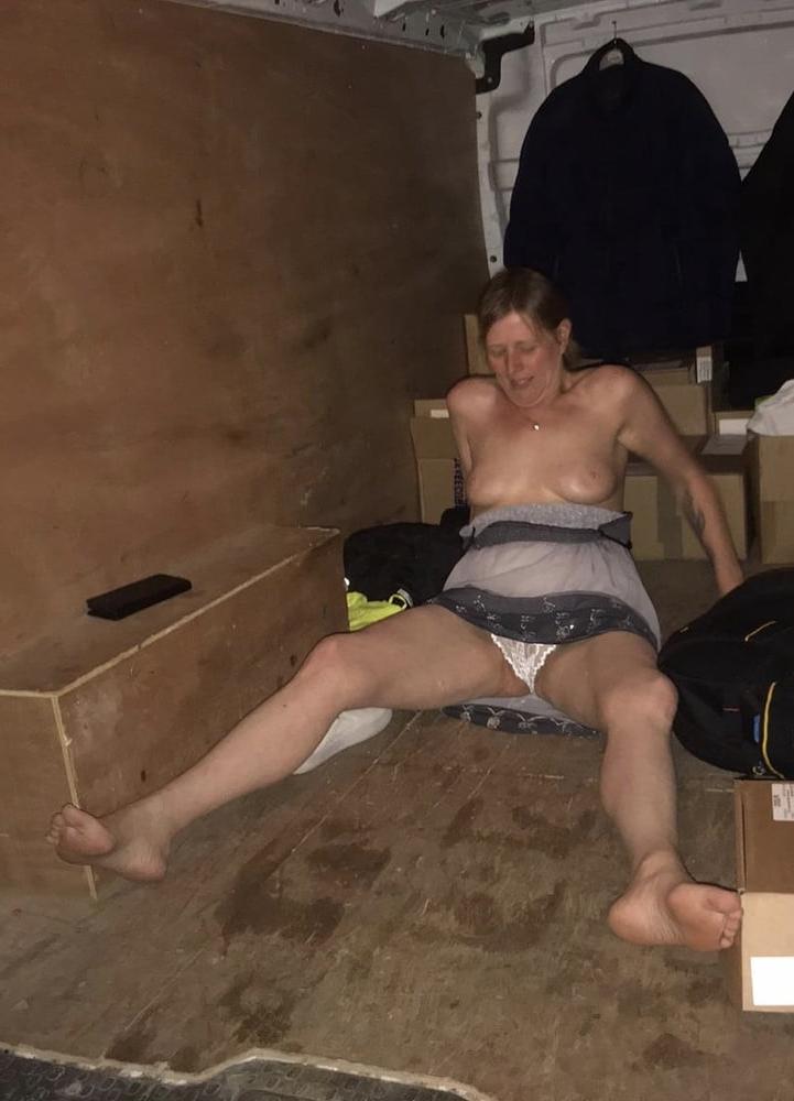 25P DOGGING IN DUDLEY UK JUNE 2020