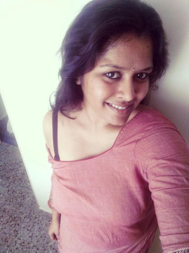25P SExy South Indian Doctor