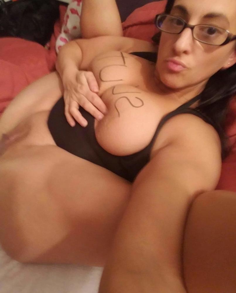 25P Dirty Chubby Big Tit MILF Shows Big Gaping Cunt &amp; Asshole