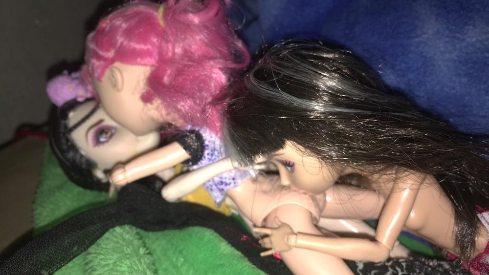 24P Best girl friends. (Doll)