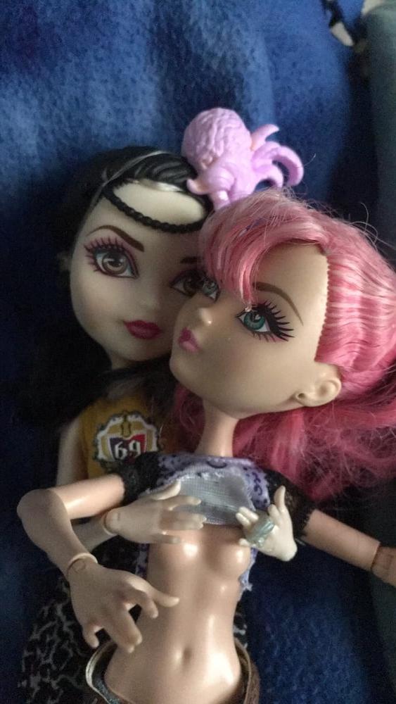 24P Best girl friends. (Doll)