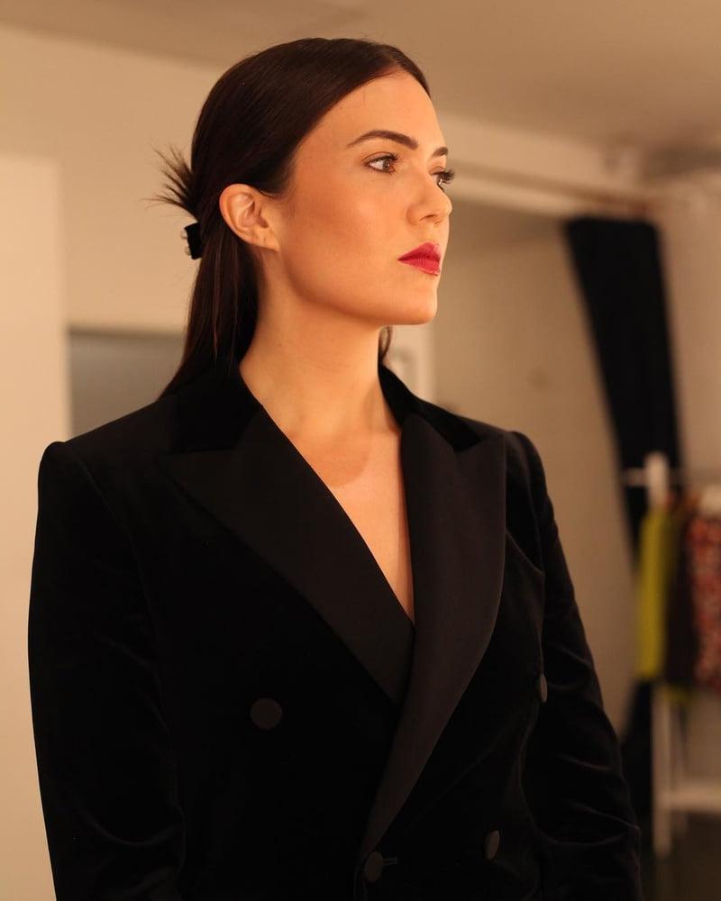 6P Mandy Moore - NBC Party (15 Nov 2018 )