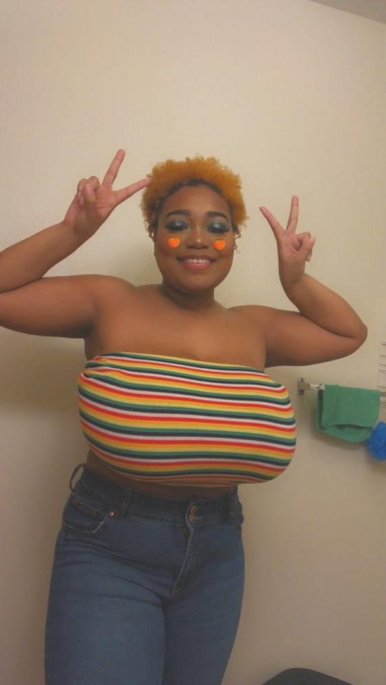 25P Small body with monster boobs