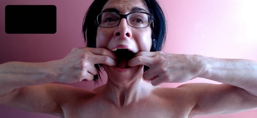 25P anais8888 Canadian whore and slut for hard use 2