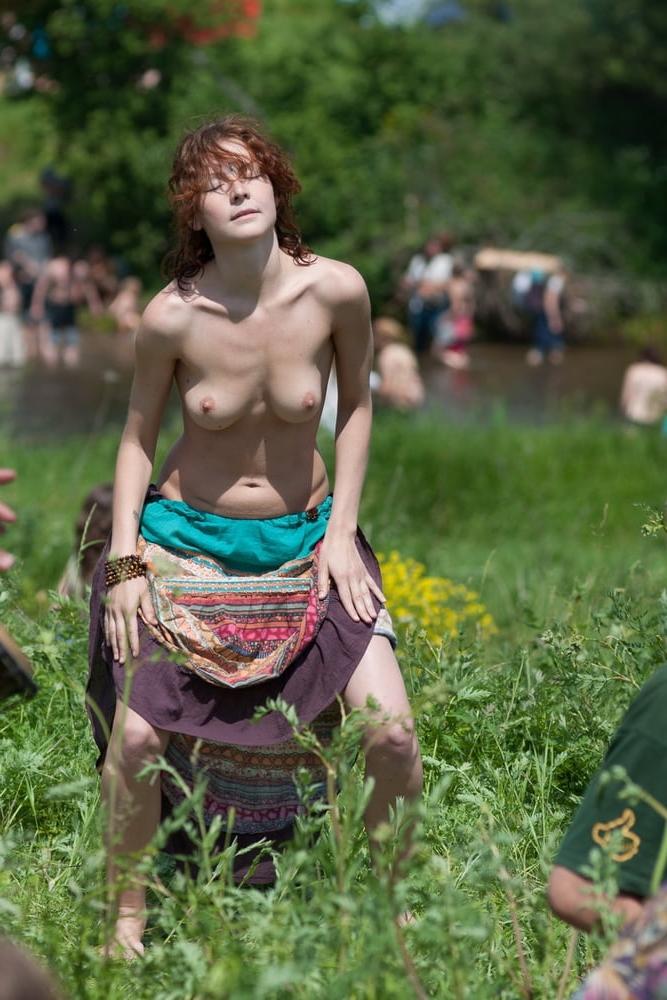 25P Women I'd Like to Fuck - Hippie Chicks