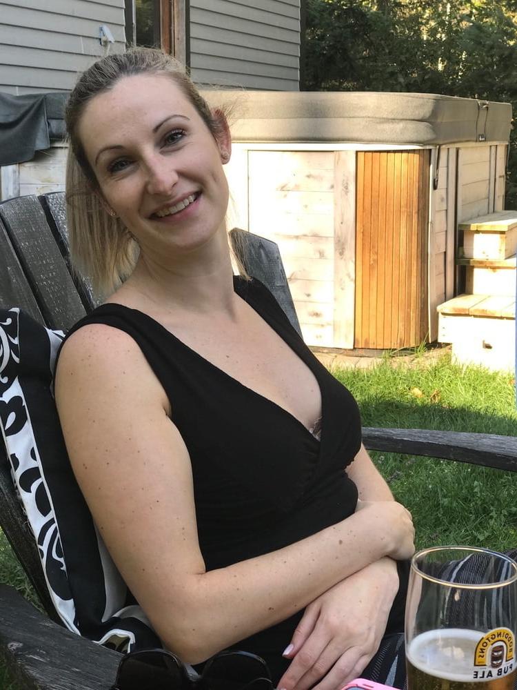 25P anais8888 Canadian whore and slut for hard use