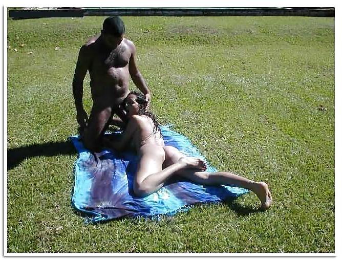 25P Pool Party sexy 