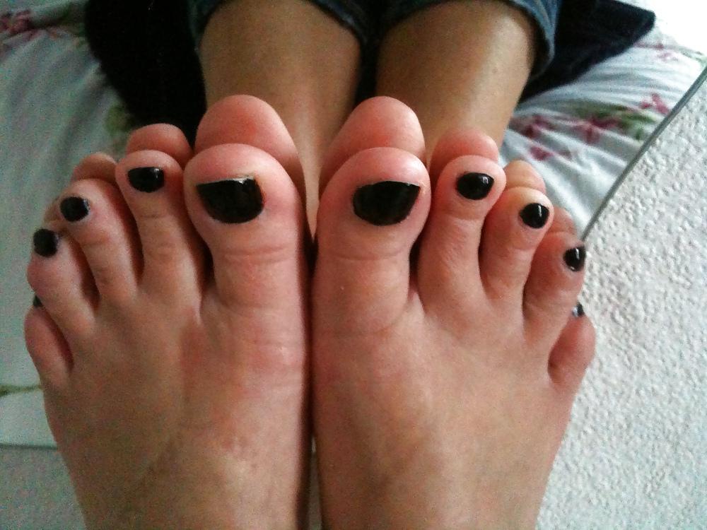18P For the foot lovers 