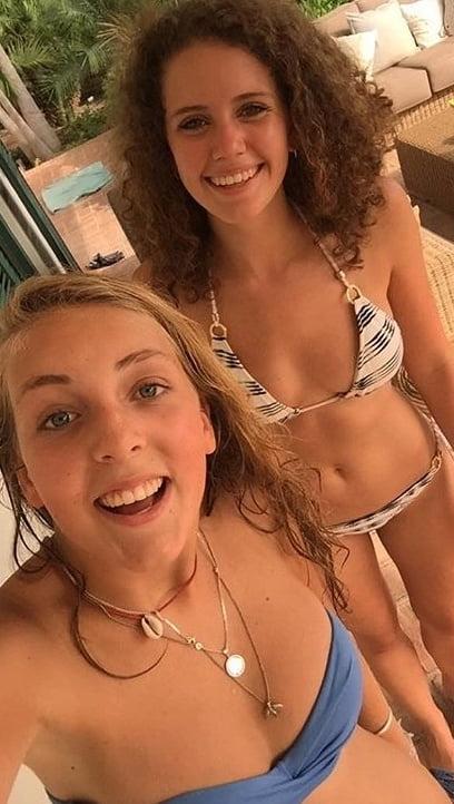 25P Dutch beatiful girl Emma (som pics with her hot mother Dapne