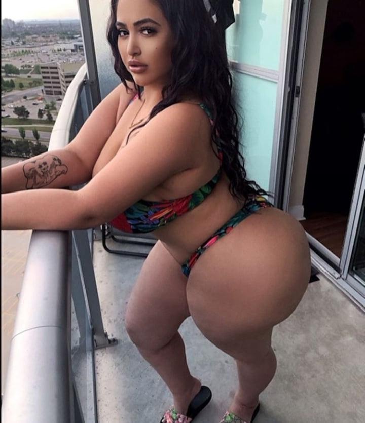 25P DiamondDoll Pawg Gallery 3