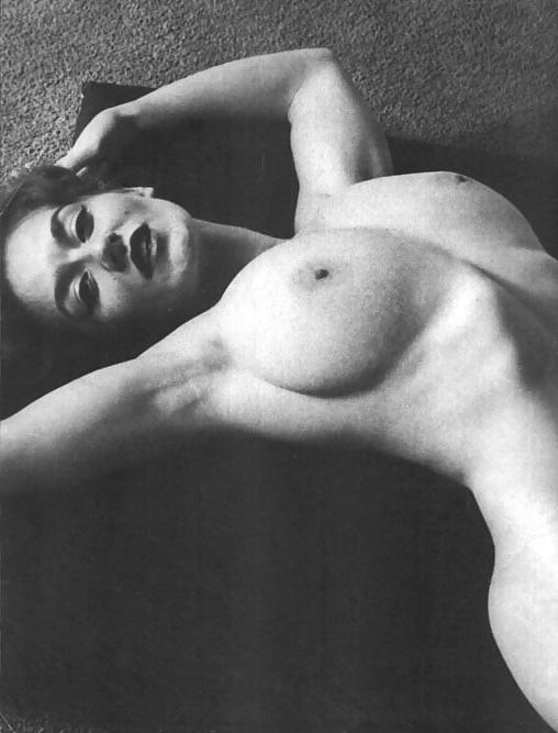 25P Breast poses - lying