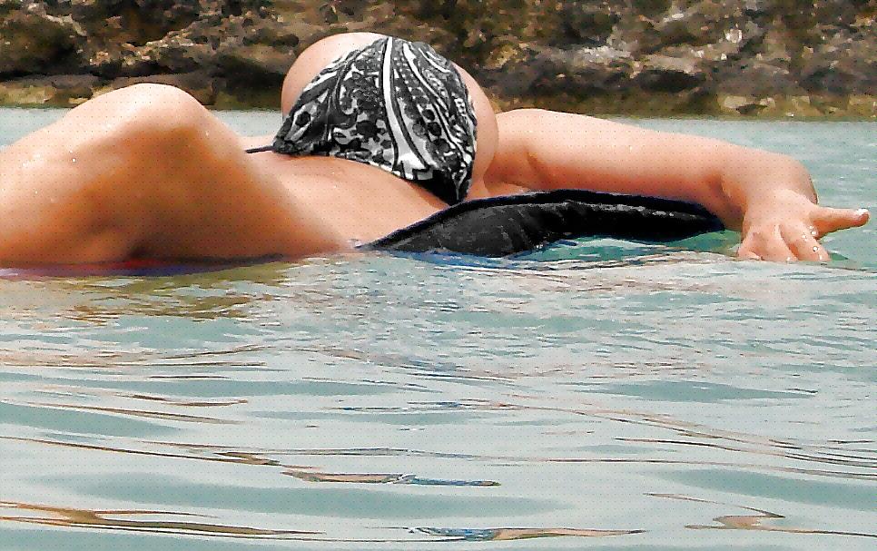 25P My Friend Wife Sue is A Slut by tROC
