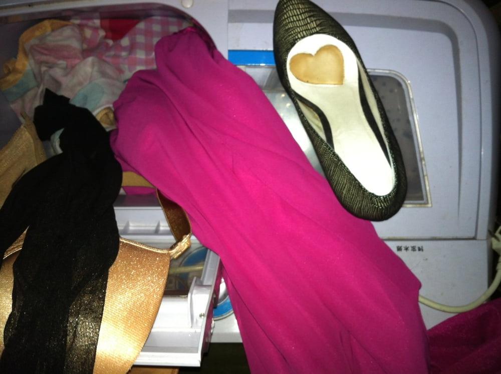 25P My wife's high heels