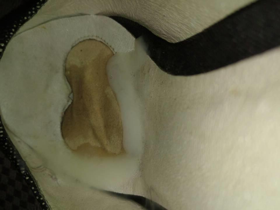 25P My wife's high heels