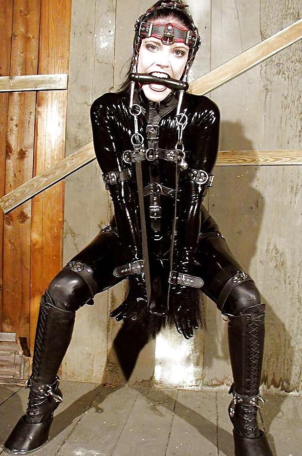 25P Ponygirl pupett