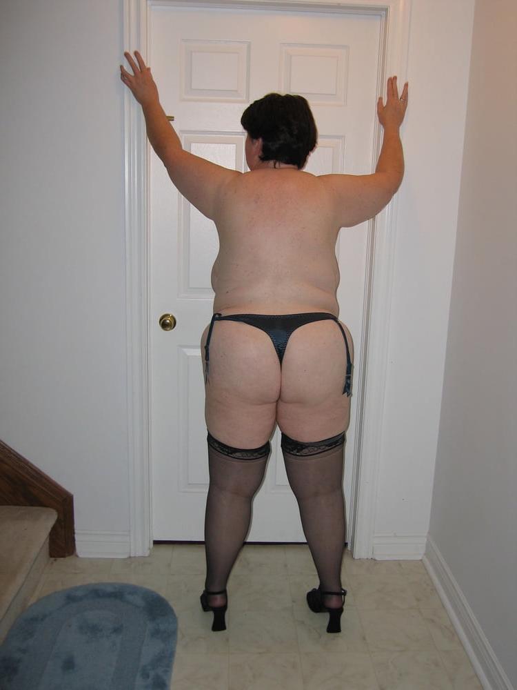 25P Canadian MILF's Big Tits and Ass