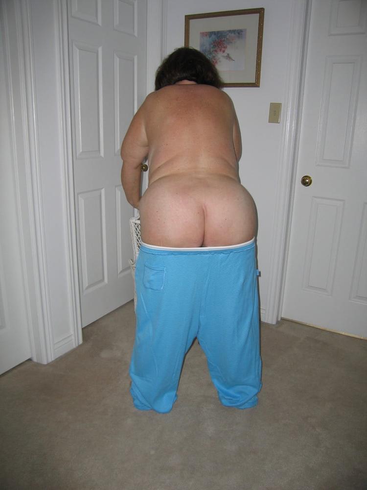 25P Canadian MILF's Big Tits and Ass