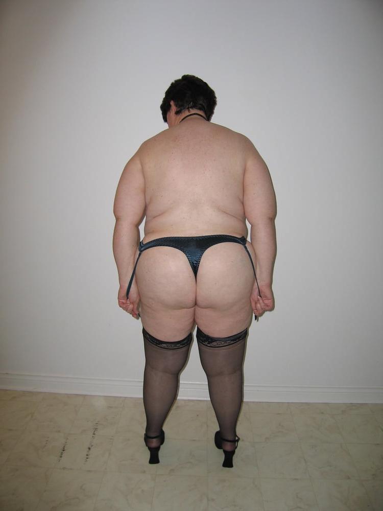 25P Canadian MILF's Big Tits and Ass