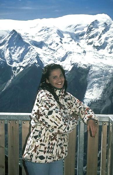 25P Two girls and two guys having fun in the Alps