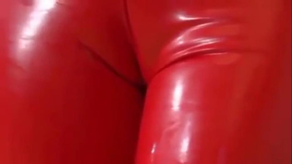 25P Leather cameltoe 7